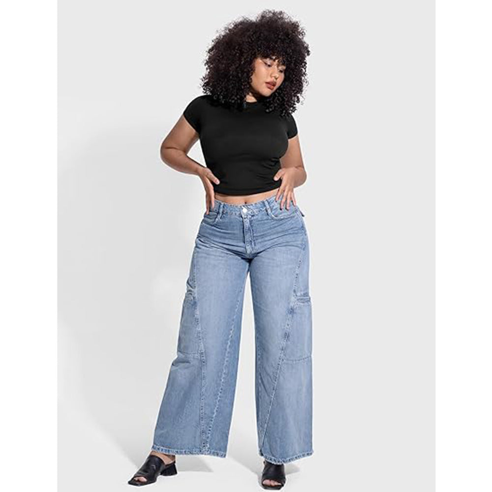 👚✨ Women's Double-Lined Slim Fit T-Shirt | Crew Neck Short Sleeve Top for Everyday Basics | Smoke Cloud Pro Collection ☁️ #WardrobeEssentials #OOTDInspo
