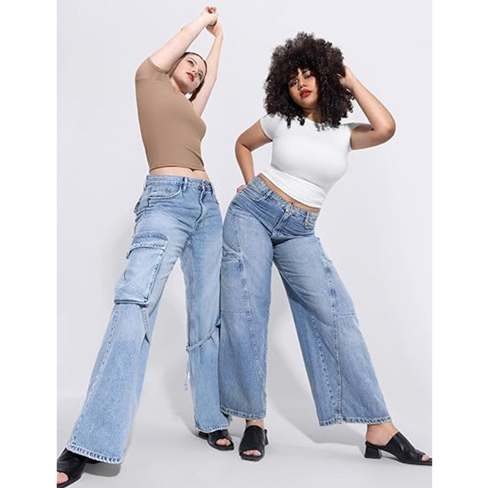 👚✨ Women's Double-Lined Slim Fit T-Shirt | Crew Neck Short Sleeve Top for Everyday Basics | Smoke Cloud Pro Collection ☁️ #WardrobeEssentials #OOTDInspo