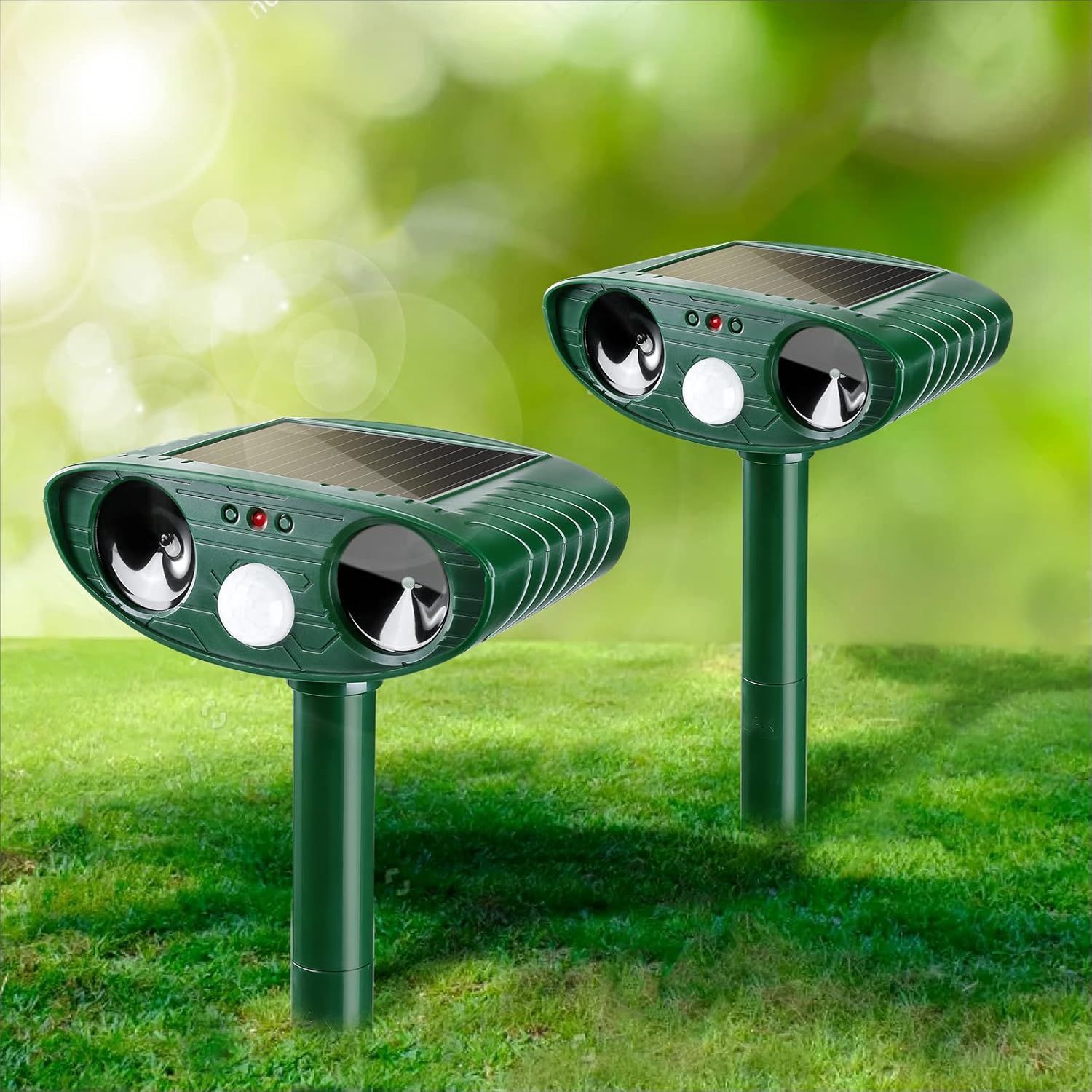 🔥Solar Animal Terminator⚡ 360° Motion-Activated Defense✨ 12-in-1 Pest Force🌿 Waterproof & Night Vision🌙 TikTok's #1 Garden Guard